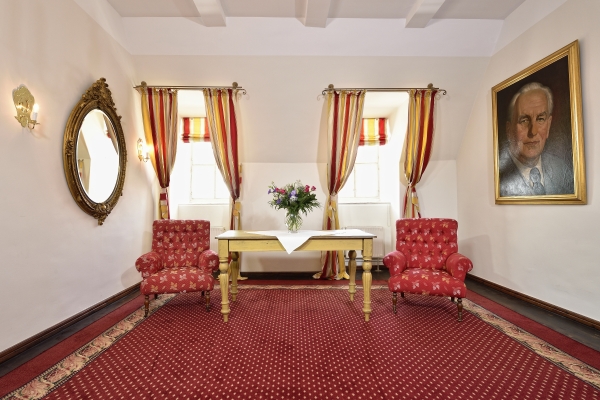 Hotel Graf von Mansfeld (Eisleben, Lutherstadt)